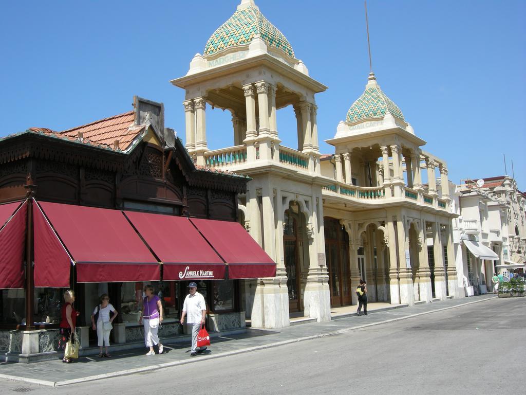 Hotel Bianchi Viareggio Exterior foto